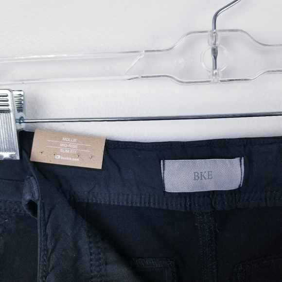 BKE Buckle Black Mollie Shorts NWT, size 30 - Picture 7 of 9